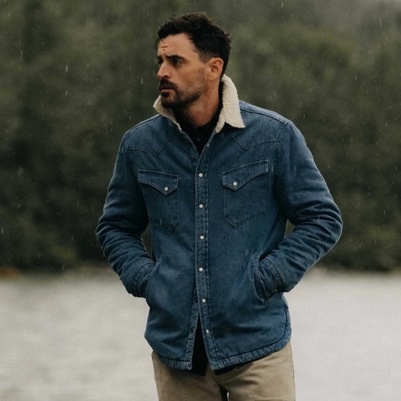 Taylor Stitch Blue Denim Sherpa-Lined Jacket with Cream Collar - Picture 16 of 16